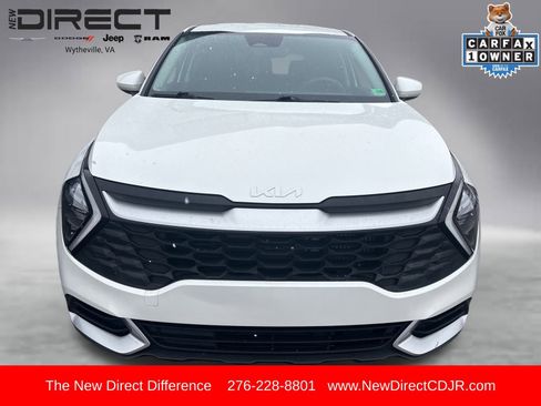 Used 2023 Kia Sportage LX image 3