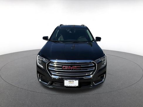Used 2024 GMC Terrain SLT AWD/4WD image 4