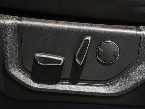 Used 2017 Ford F250 Lariat w/ Chrome Package AWD/4WD image 41