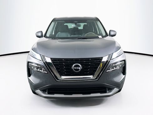 Used 2023 Nissan Rogue SV AWD/4WD image 2