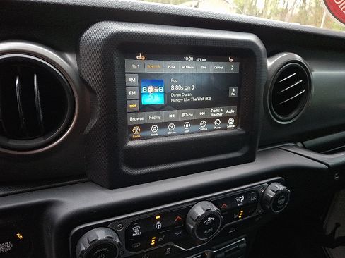 Certified 2022 Jeep Wrangler Unlimited Sport AWD/4WD image 17