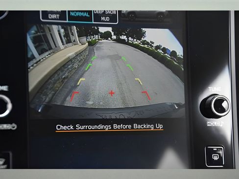 Certified 2025 Subaru Crosstrek 2.5i Sport w/ Crosstrek Mirror Package image 21