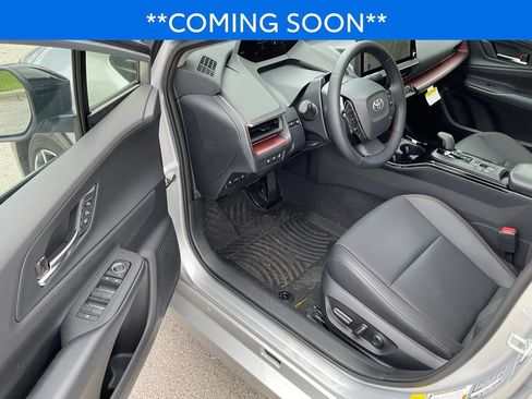 Used 2025 Toyota Prius Plug-In Hybrid w/ Limited Premium Package FWD image 9