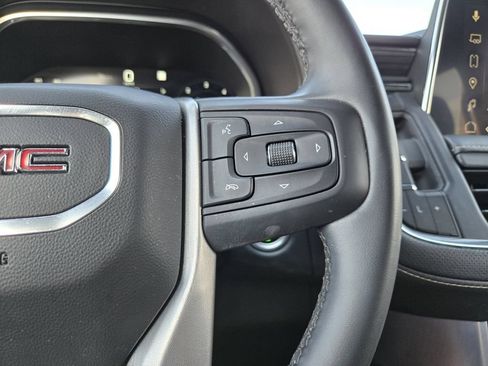 Used 2023 GMC Yukon SLT AWD/4WD image 30
