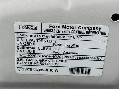 Used 2016 Ford Explorer XLT AWD/4WD image 39