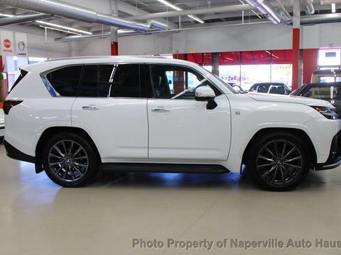 Used 2024 Lexus LX 600 F Sport AWD/4WD image 8