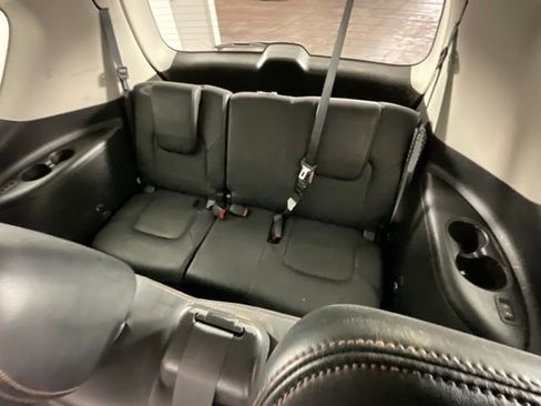 Used 2020 Nissan Armada Platinum w/ Cargo Package RWD image 16