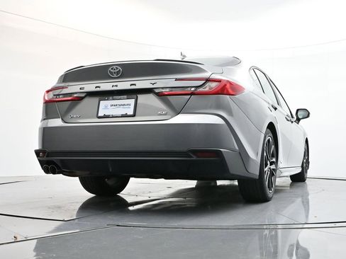 Used 2025 Toyota Camry SE image 45