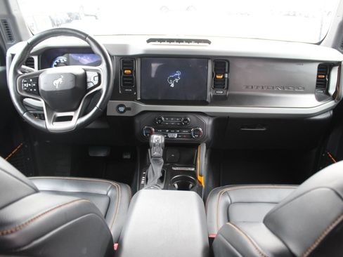 Used 2023 Ford Bronco Badlands AWD/4WD image 14