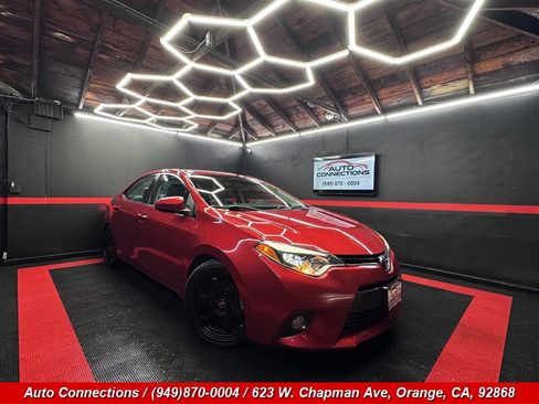 Used 2016 Toyota Corolla LE FWD image 1