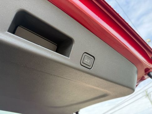 New 2026 Chevrolet Traverse LT image 29