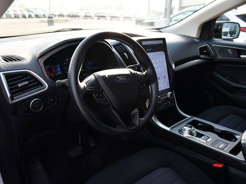 Used 2024 Ford Edge SE w/ Black Appearance Package AWD/4WD image 11