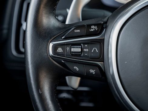 Used 2024 Aston Martin DBX AWD/4WD image 19