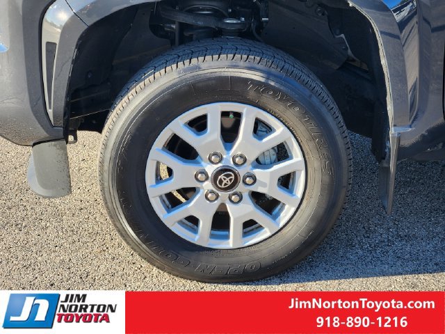Used 2024 Toyota Tacoma SR5 RWD image 13