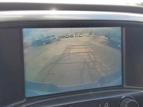 Used 2018 Chevrolet Silverado 1500 LT w/ Texas Edition image 16