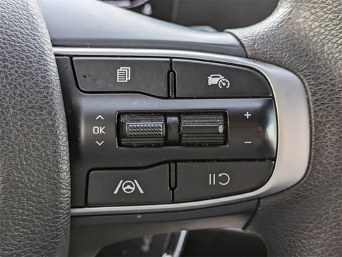 Used 2024 Kia Sportage LX AWD/4WD image 25