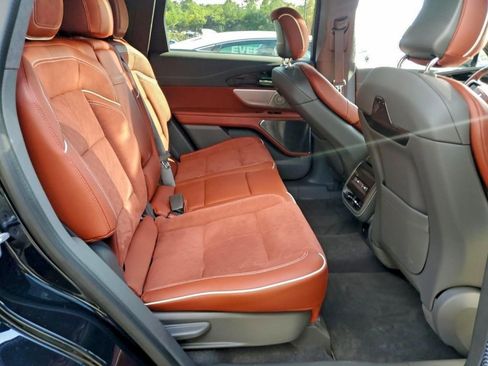 Used 2024 Lincoln Nautilus Black Label w/ Jet Appearance Package (87T) image 9