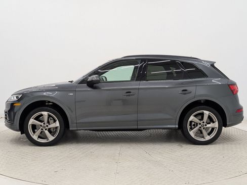 Used 2020 Audi Q5 2.0T Titanium Premium Plus image 2