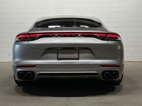 Certified 2021 Porsche Panamera 4S image 8