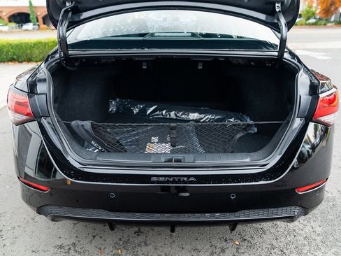 New 2025 Nissan Sentra SV w/ Trunk Package image 7