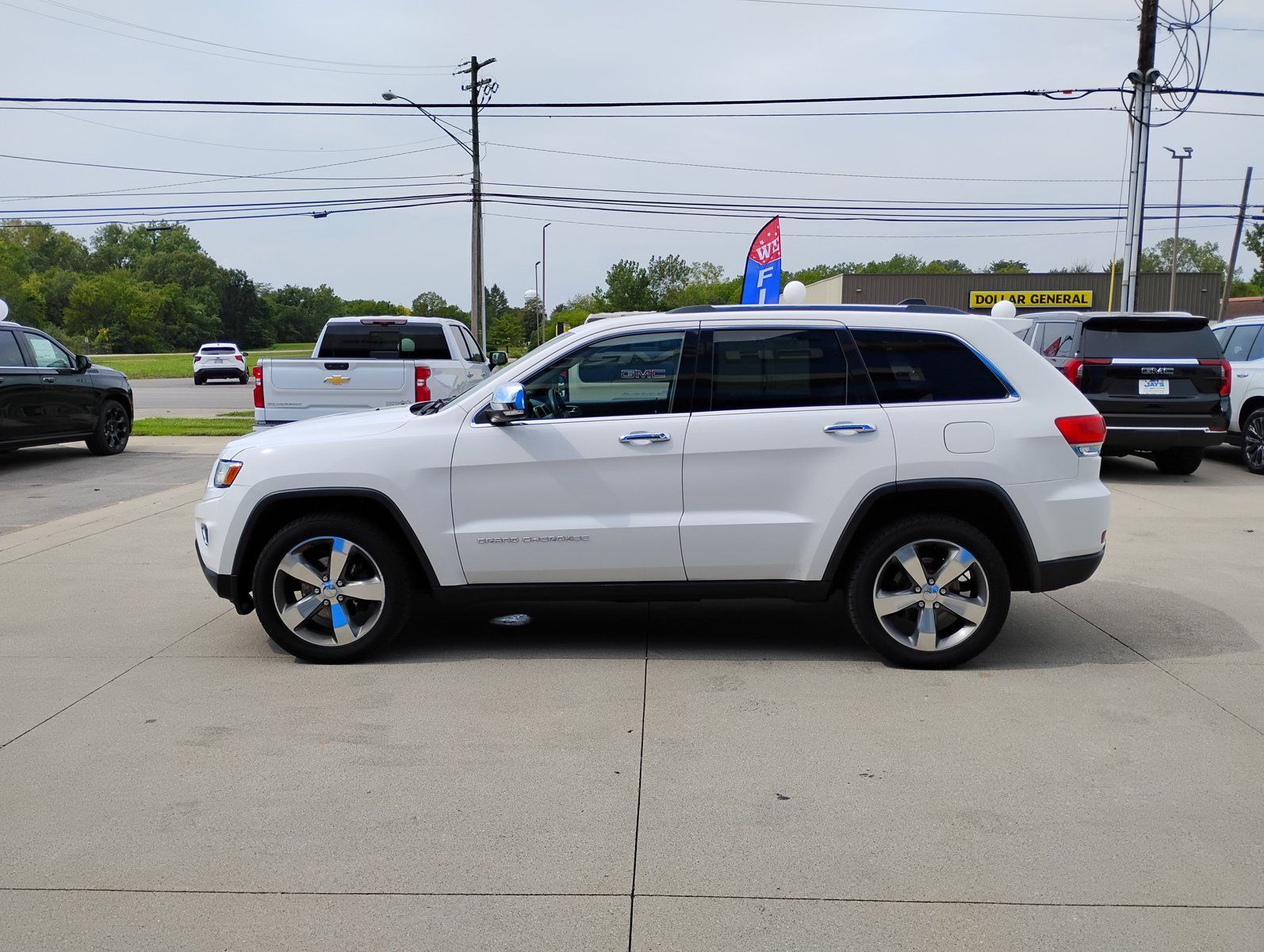 Used 2014 Jeep Grand Cherokee Limited w/ Luxury Group II AWD/4WD image 11