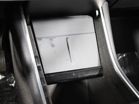 Used 2020 Tesla Model Y Long Range AWD/4WD image 14