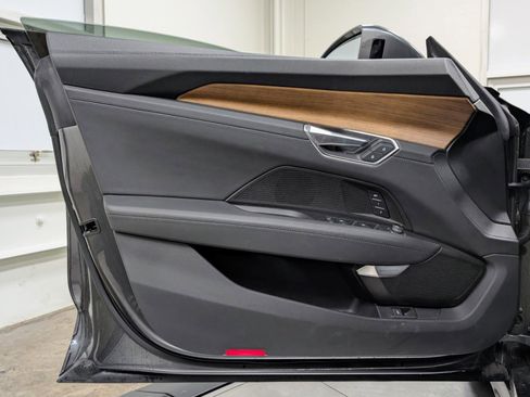 Used 2023 Audi e-tron GT Premium Plus image 13