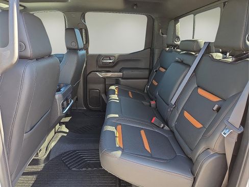 Used 2020 GMC Sierra 1500 AT4 w/ AT4 Premium Package image 10