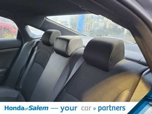 Used 2019 Honda Civic Sport image 13