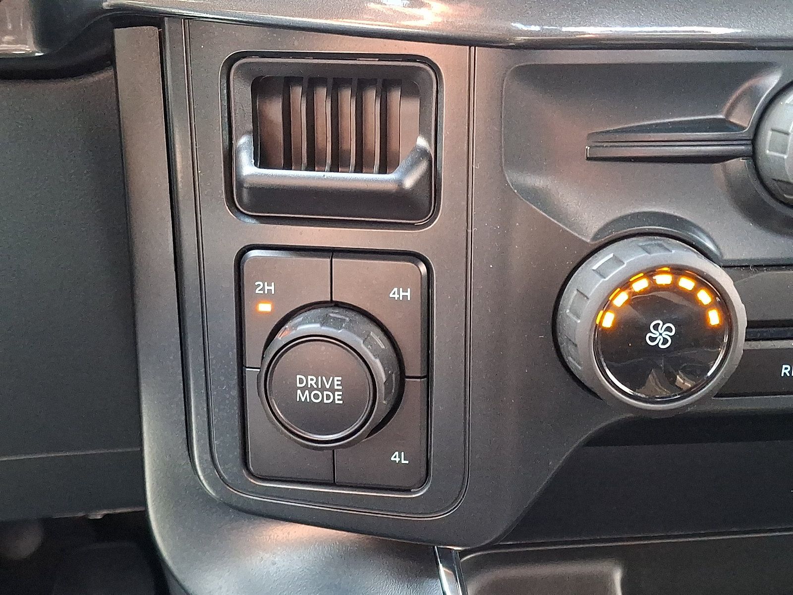 Used 2025 Ford F150 STX w/ Equipment Group 200A AWD/4WD image 24