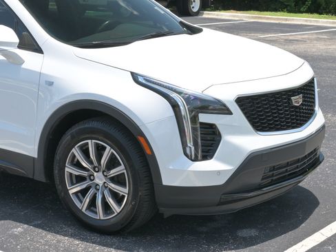 Used 2019 Cadillac XT4 Sport w/ Cold Weather Package FWD image 28