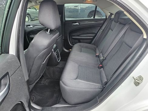 Used 2023 Chrysler 300 Touring image 15