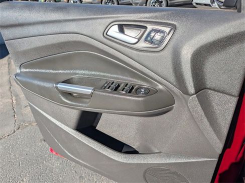 Used 2014 Ford Escape Titanium image 18