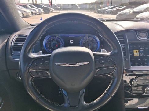 Used 2019 Chrysler 300 S w/ 300S Premium Group 2 image 18