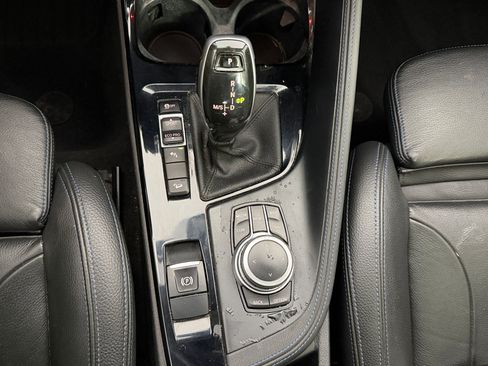 Used 2020 BMW X1 xDrive28i w/ Premium Package image 17