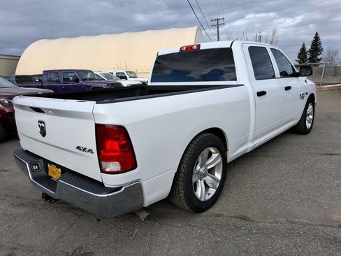 Used 2019 RAM 1500 Tradesman w/ Chrome Appearance Group AWD/4WD image 8