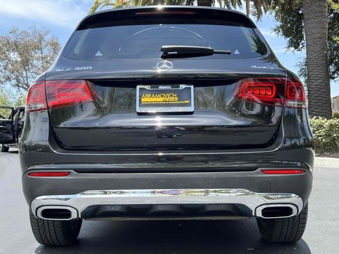 Used 2020 Mercedes-Benz GLC 300 4MATIC w/ Premium Package image 52