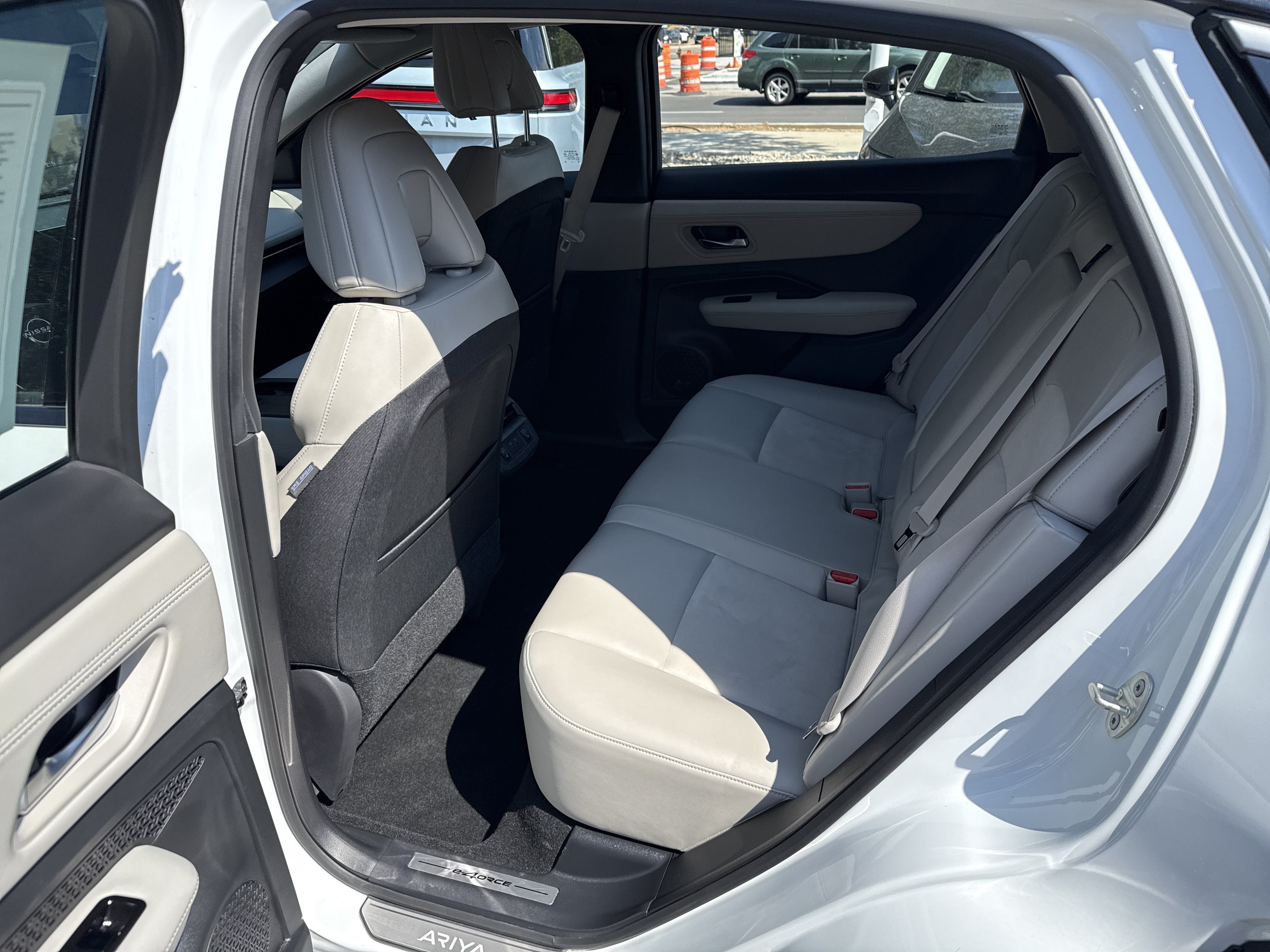 Certified 2024 Nissan Ariya AWD image 16