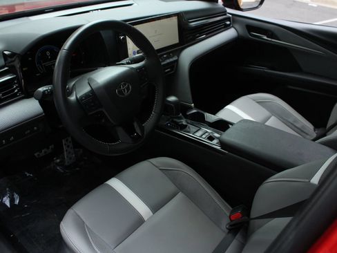 Used 2026 Toyota Camry SE w/ Multimedia Upgrade Package FWD image 13