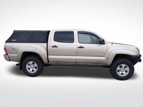 Used 2006 Toyota Tacoma 4x4 Double Cab image 6