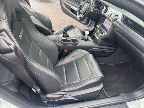 Used 2022 Ford Mustang Mach 1 w/ Mach 1 Handling Package RWD image 22