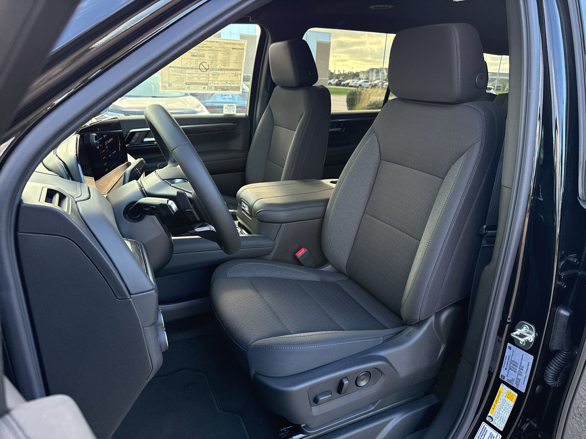 New 2026 Chevrolet Suburban LS w/ Max Trailering Package AWD/4WD image 10