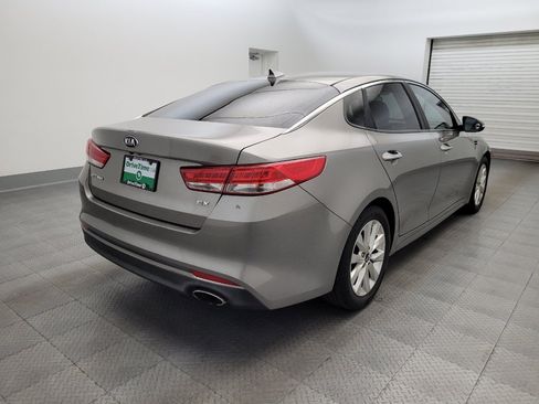 Used 2016 Kia Optima EX FWD image 9