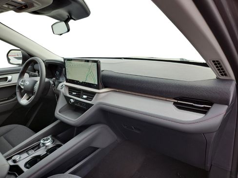 New 2026 Ford Explorer Active image 26