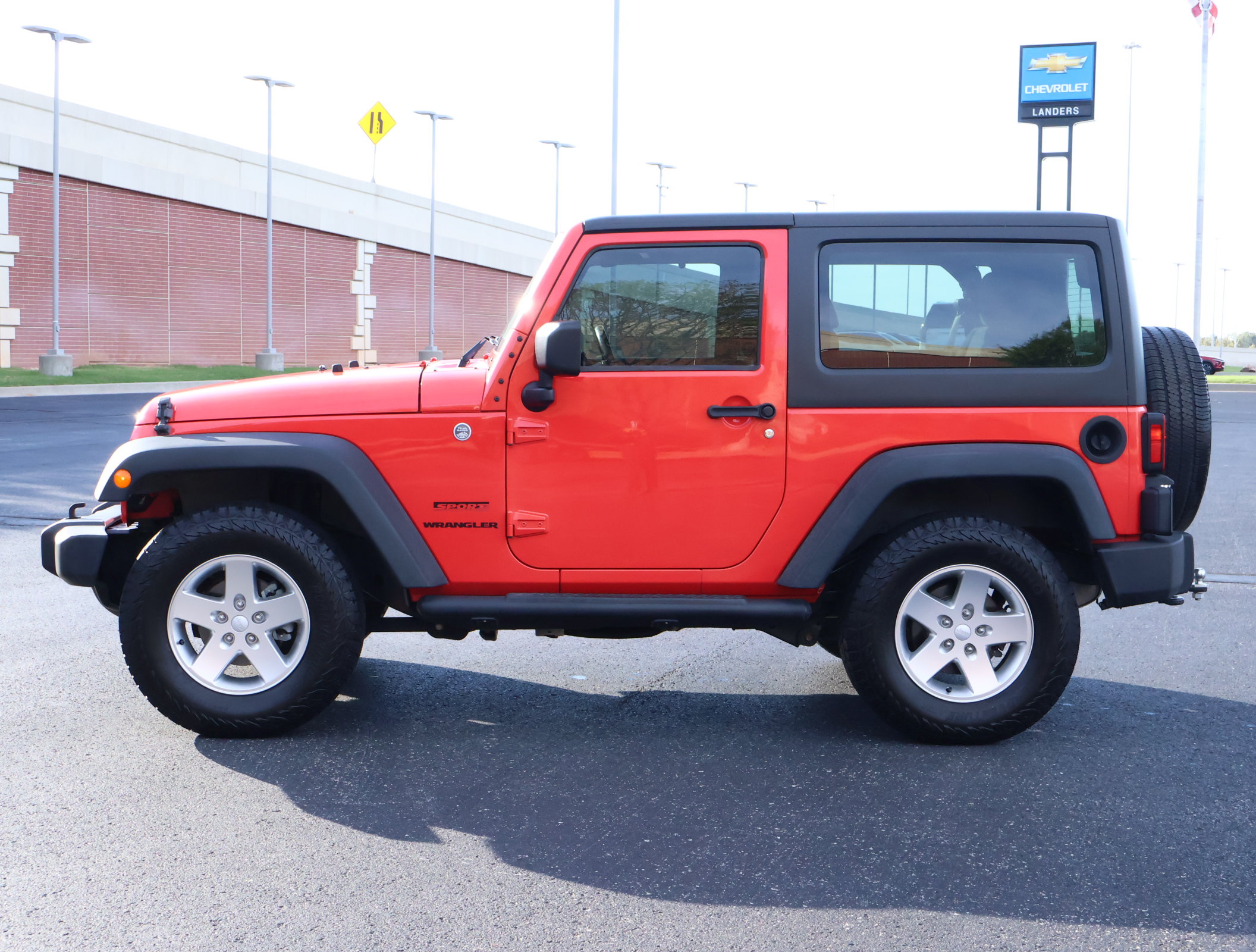 Used 2013 Jeep Wrangler Sport AWD/4WD image 23