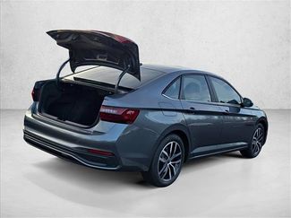 Used 2026 Volkswagen Jetta SE FWD video 2