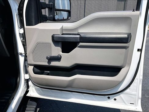 Used 2020 Ford F250 XL w/ XL Value Package RWD image 25