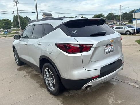 Used 2021 Chevrolet Blazer LT FWD image 11