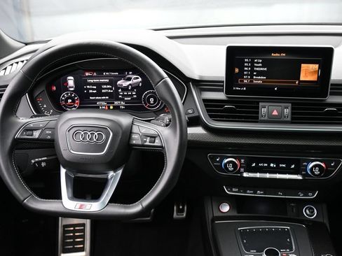 Used 2020 Audi SQ5 Premium Plus w/ Premium Plus Package AWD/4WD image 11