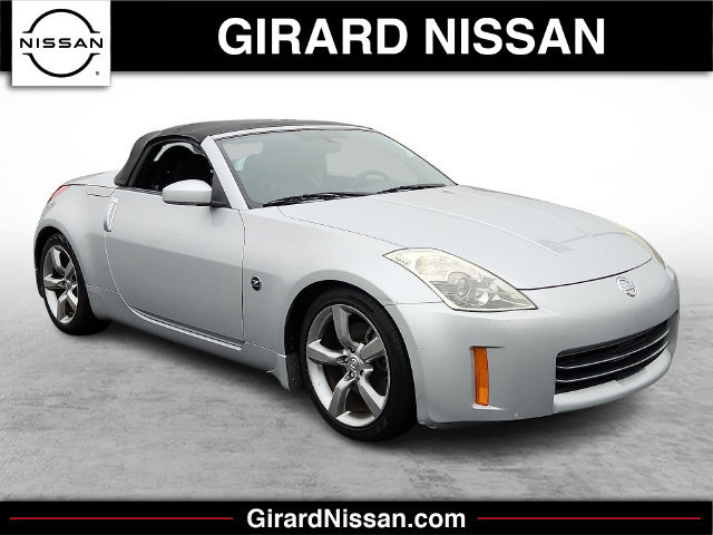 Used 2006 Nissan 350Z Touring RWD image 1